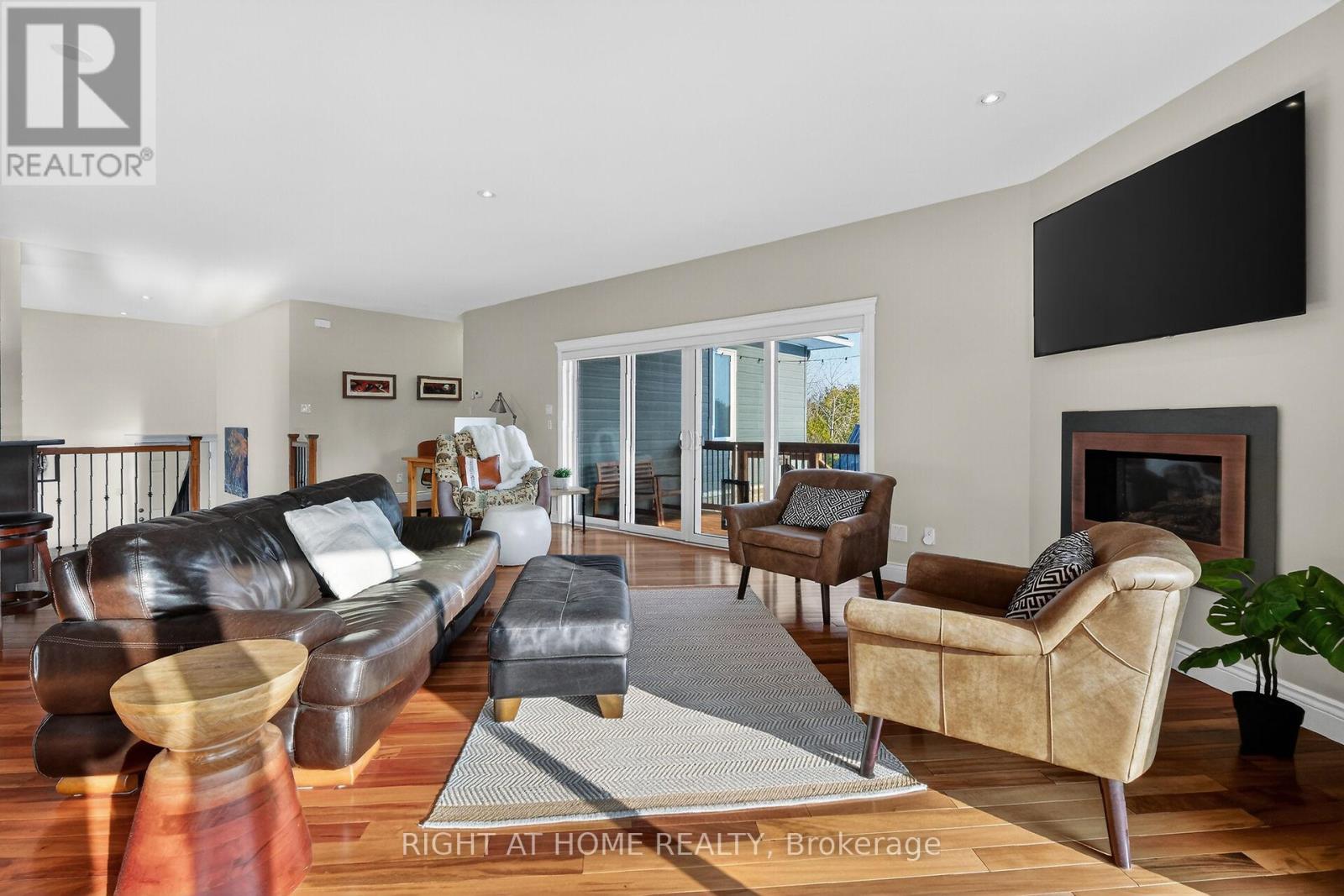 1641 Bearhill Road, Ottawa, Ontario  K0A 1L0 - Photo 11 - X12899156