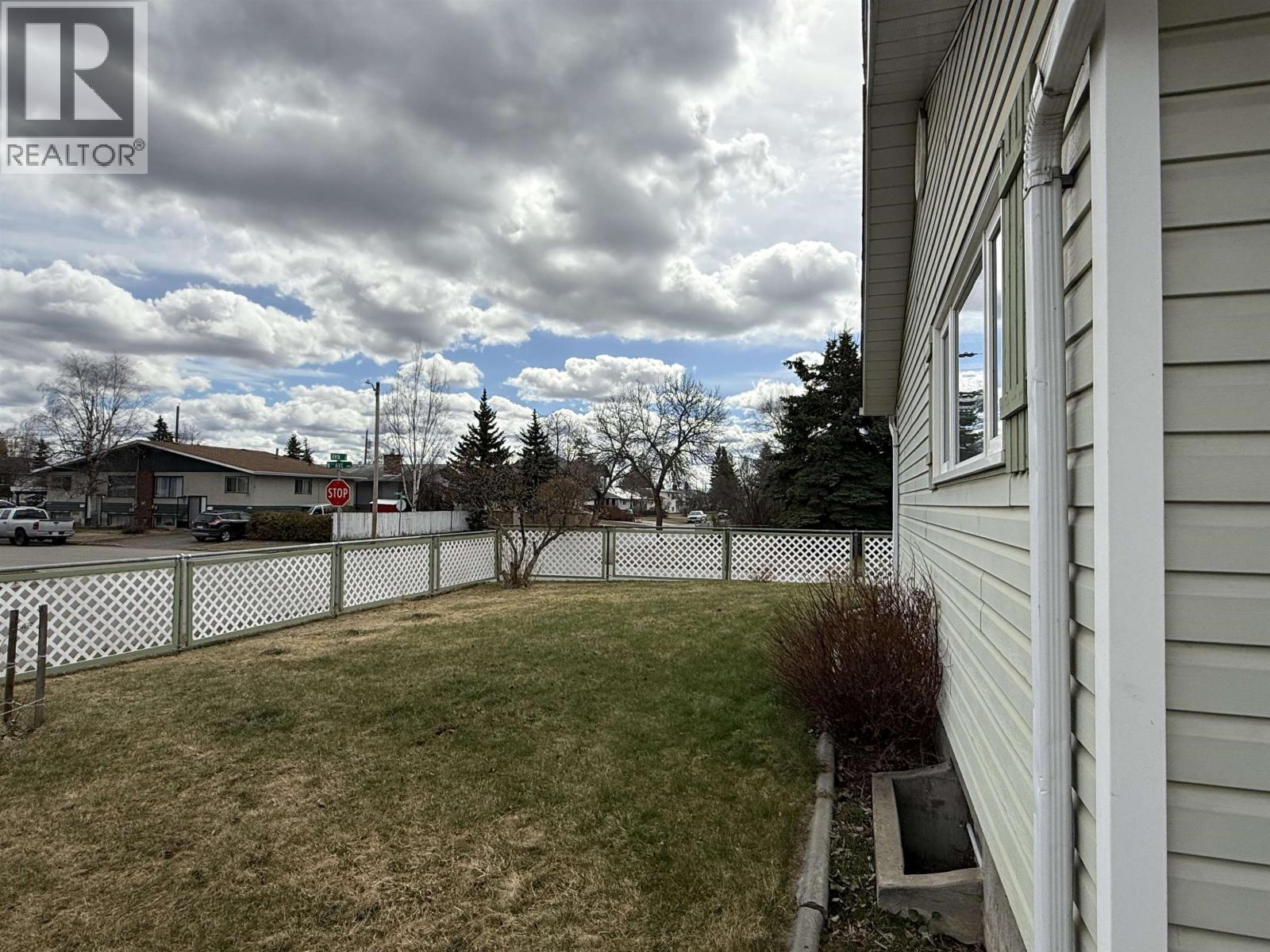 785 Irwin Street, Prince George, British Columbia  V2M 2X6 - Photo 39 - R3114251