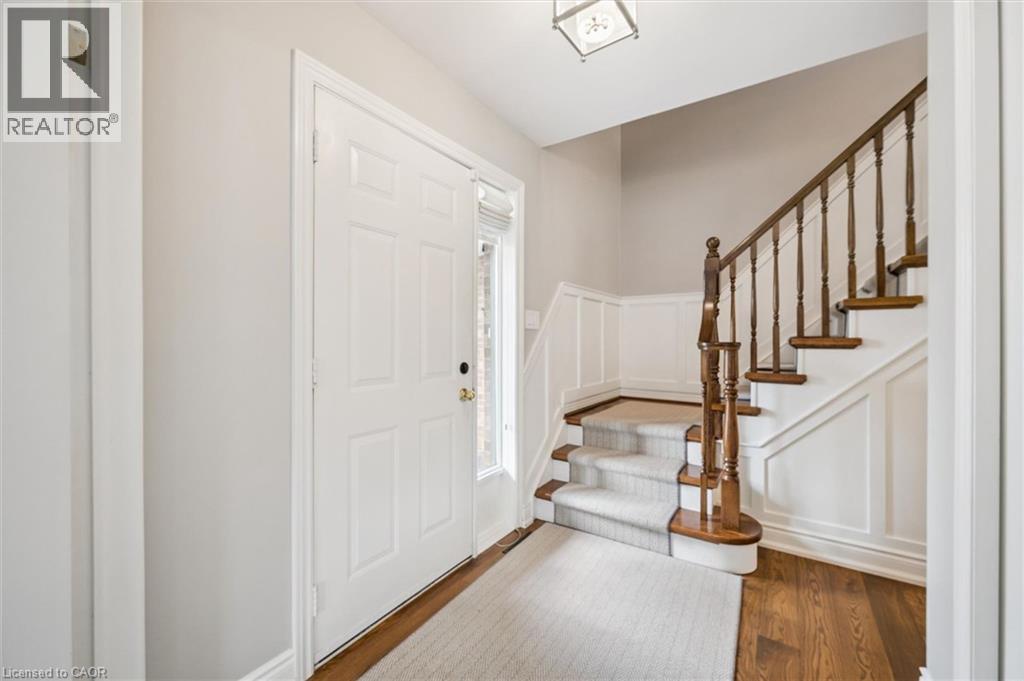 245 Shagbark Court, Waterloo, Ontario  N2K 3H9 - Photo 4 - 40820189