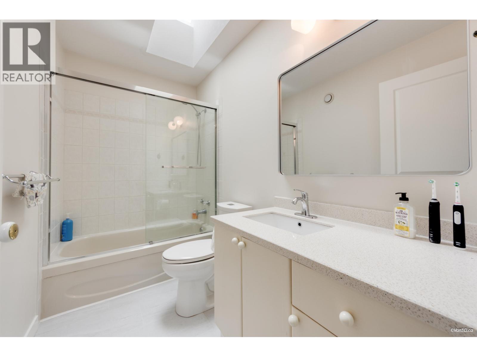 128 Parkside Drive, Port Moody, British Columbia  V3H 4X5 - Photo 31 - R3113307