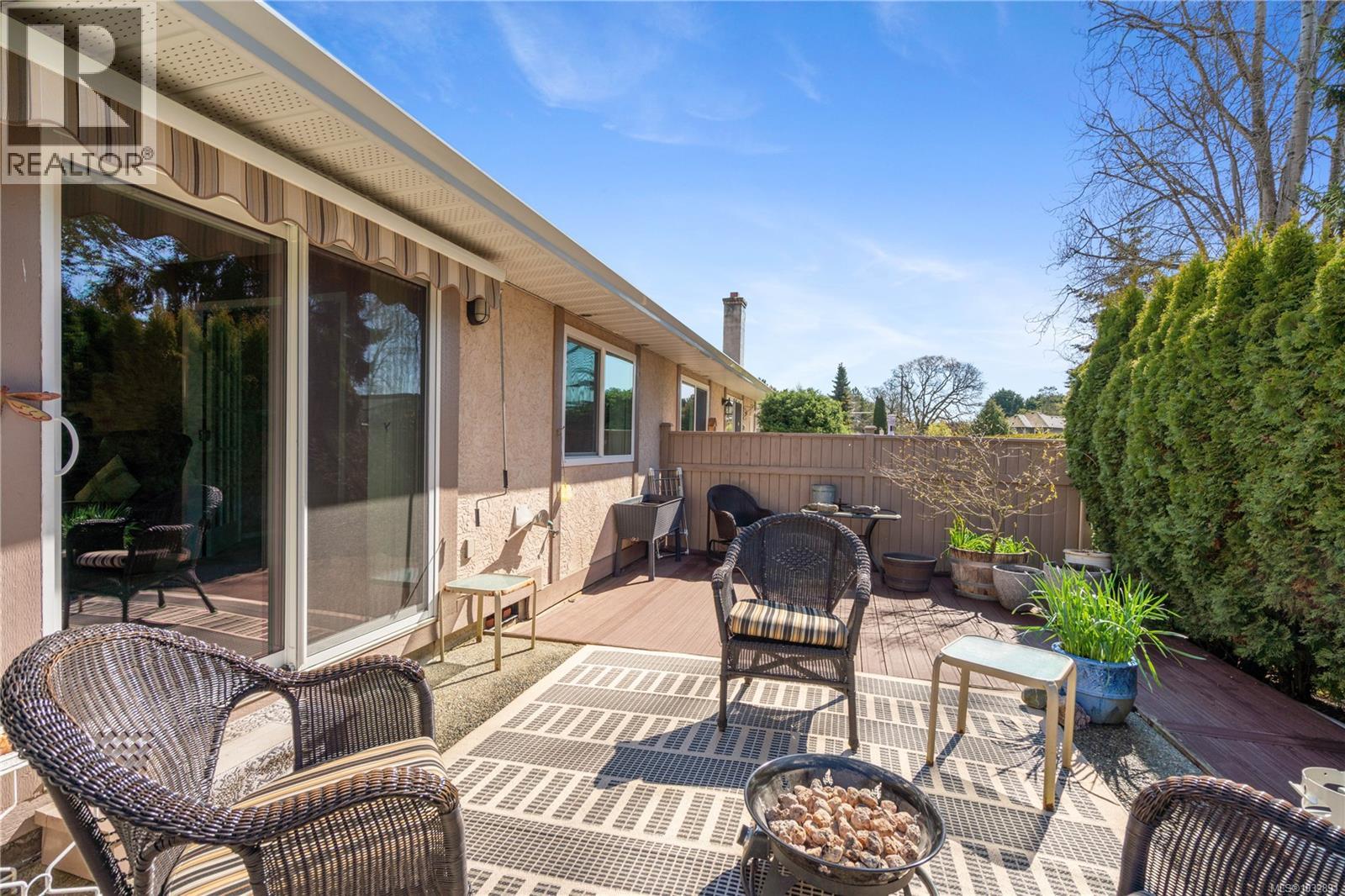 20 4120 Interurban Rd, Saanich, British Columbia  V8Z 6W7 - Photo 3 - 1032891