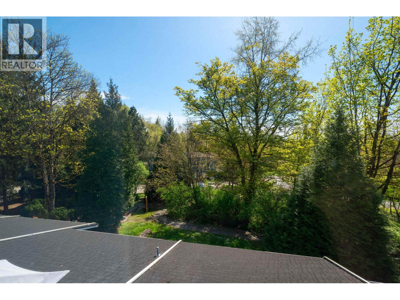 8328 Aspenwood Place, Burnaby, British Columbia  V5A 3V3 - Photo 24 - R3114373