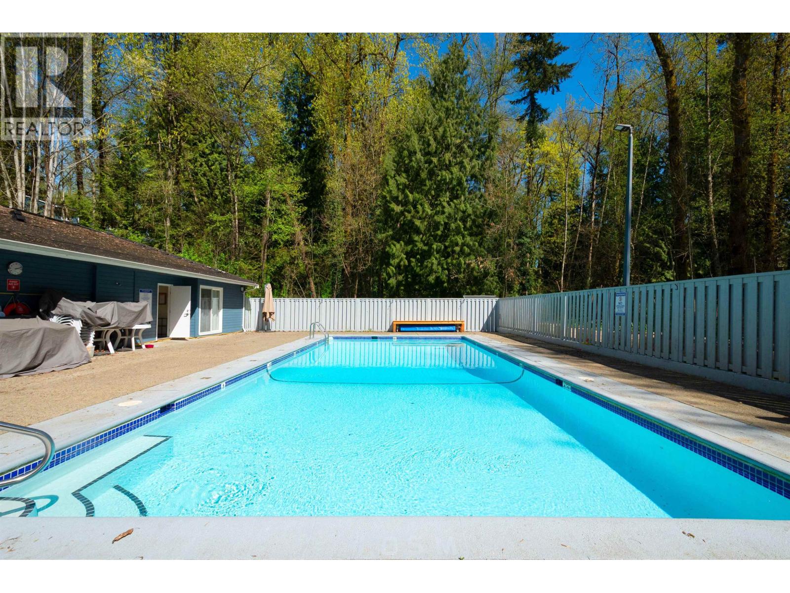 8328 Aspenwood Place, Burnaby, British Columbia  V5A 3V3 - Photo 32 - R3114373