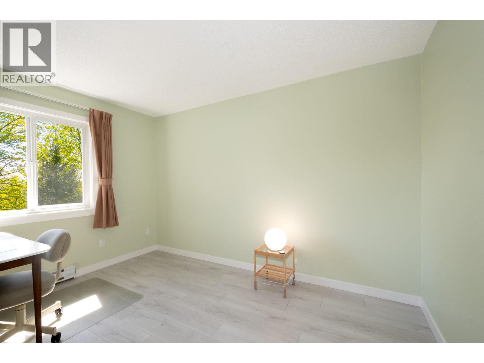 8328 Aspenwood Place, Burnaby, British Columbia  V5A 3V3 - Photo 20 - R3114373