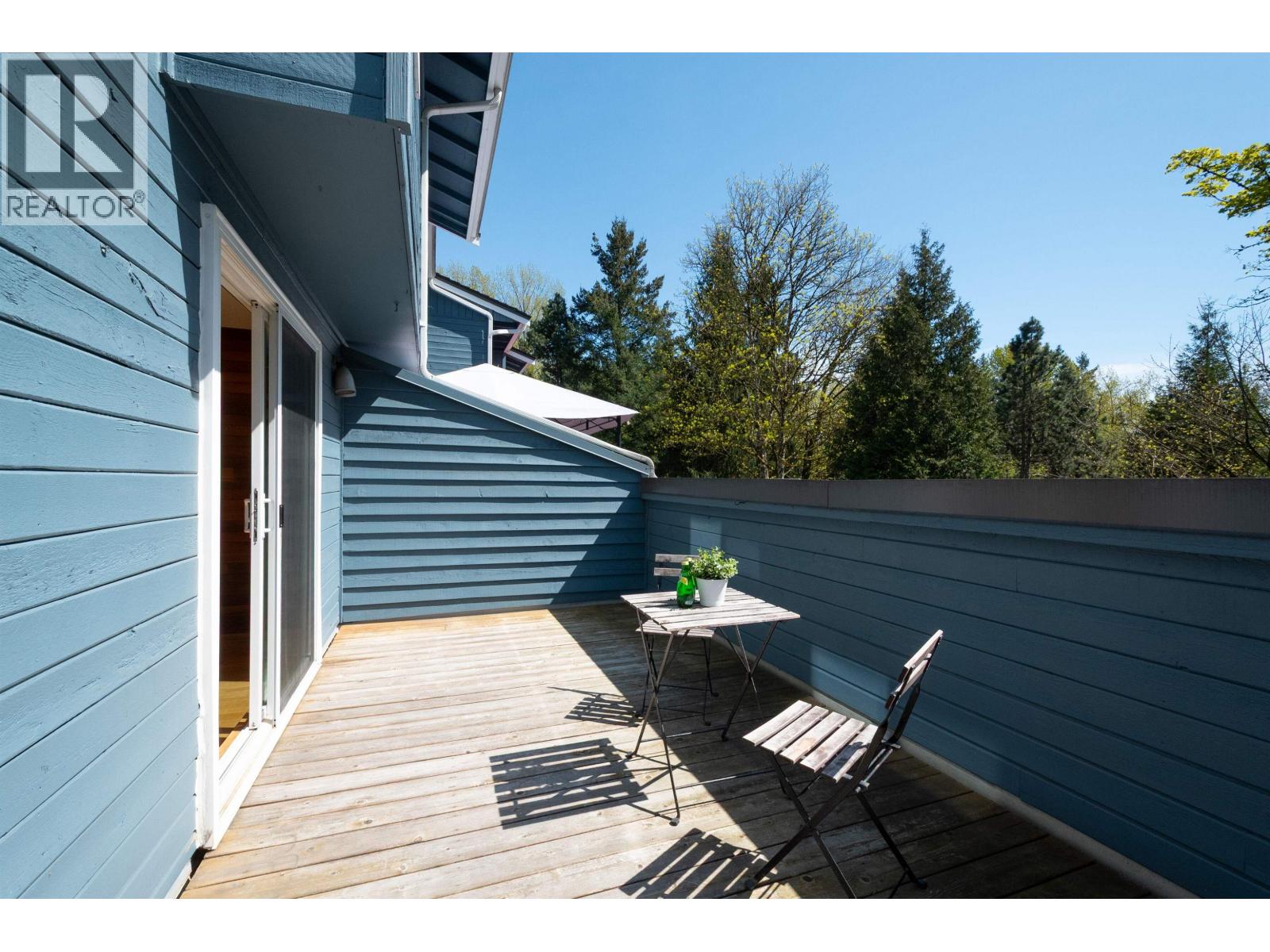 8328 Aspenwood Place, Burnaby, British Columbia  V5A 3V3 - Photo 9 - R3114373