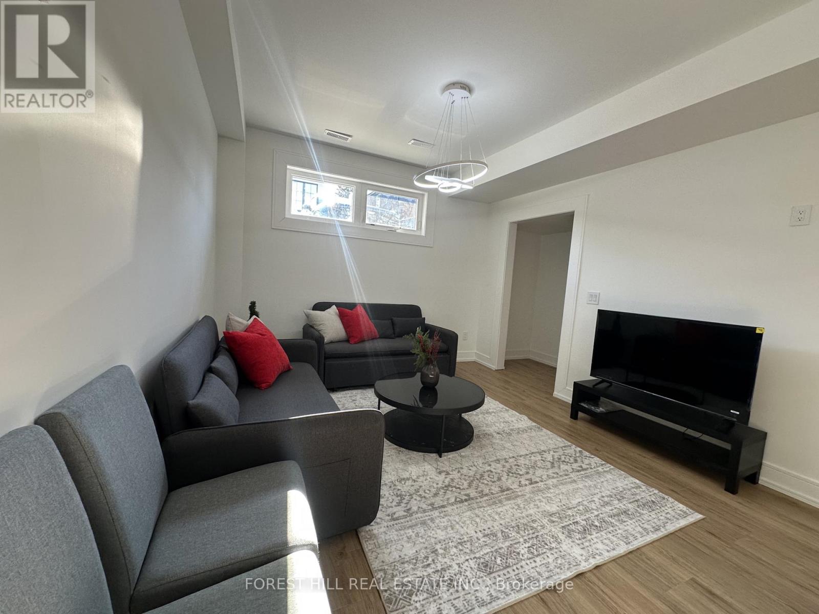 1a - 171 Cedric Avenue, Toronto, Ontario  M6C 3X7 - Photo 2 - C13027912