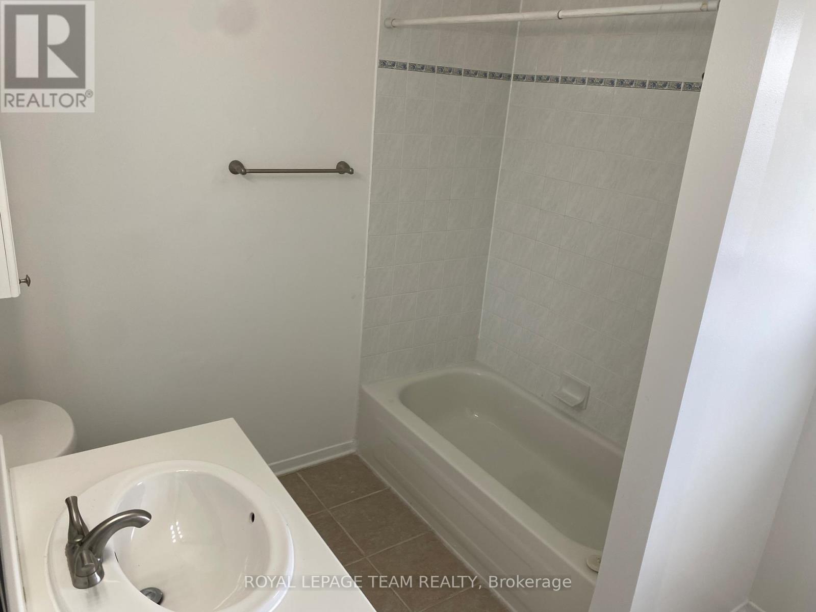 2745 Baseline Road, Ottawa, Ontario  K2H 7B5 - Photo 17 - X13025954