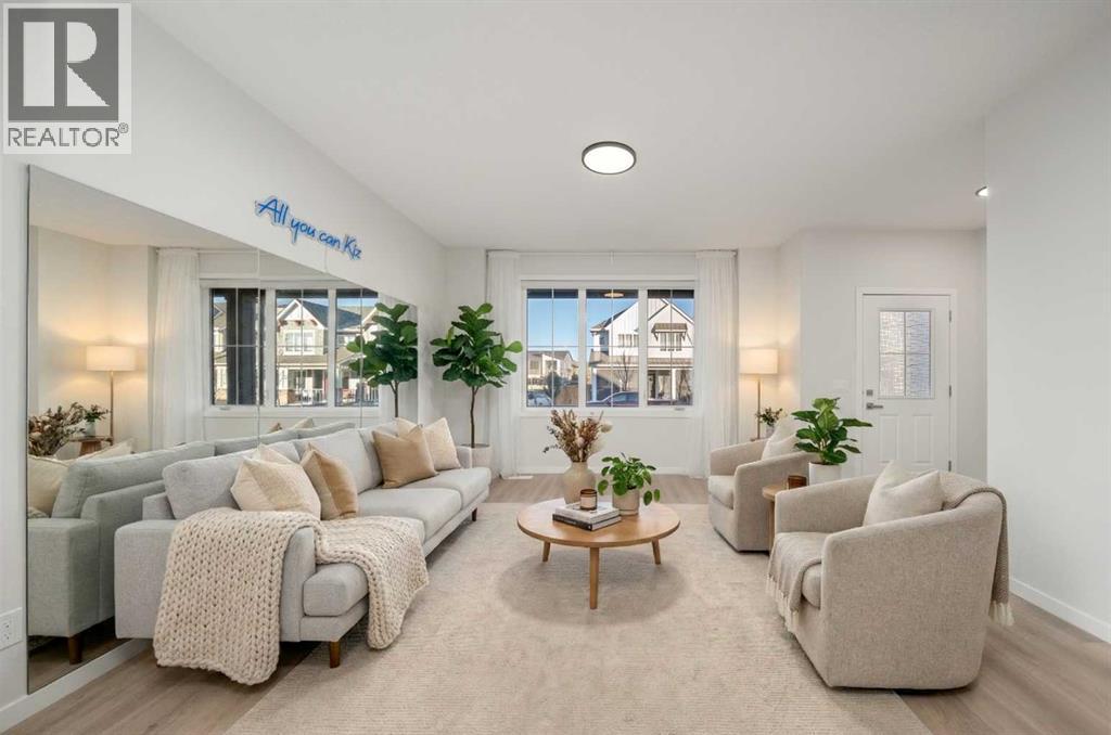 93 Treeline Avenue SW, Calgary, Alberta  T2Y 0R9 - Photo 10 - A2281248