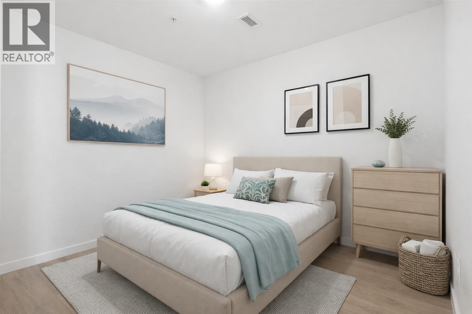 414 725 Marine Drive, North Vancouver, British Columbia  V7M 0G2 - Photo 3 - R3114380