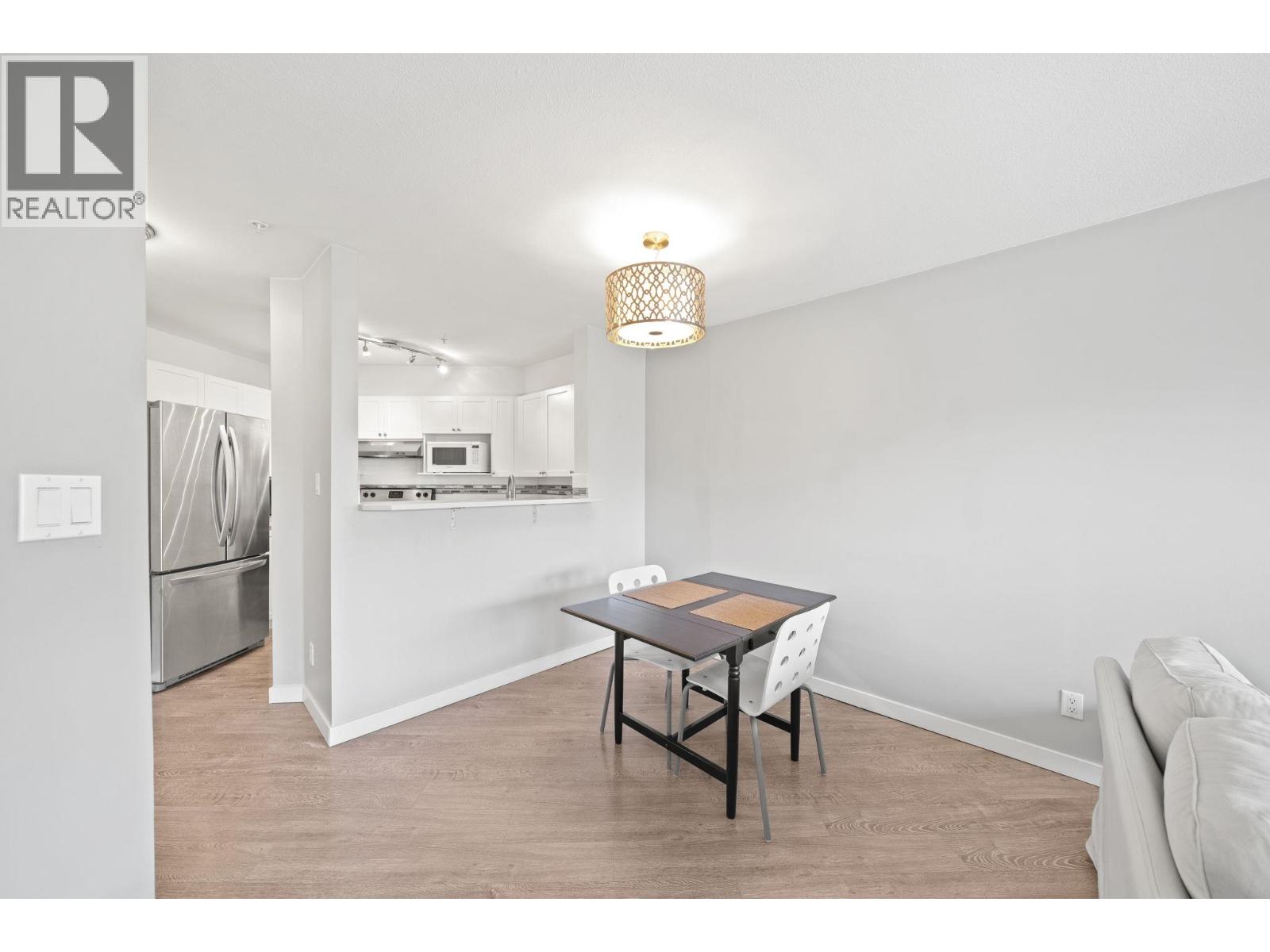 303 2429 Hawthorne Avenue, Port Coquitlam, British Columbia  V3C 6G6 - Photo 8 - R3114386