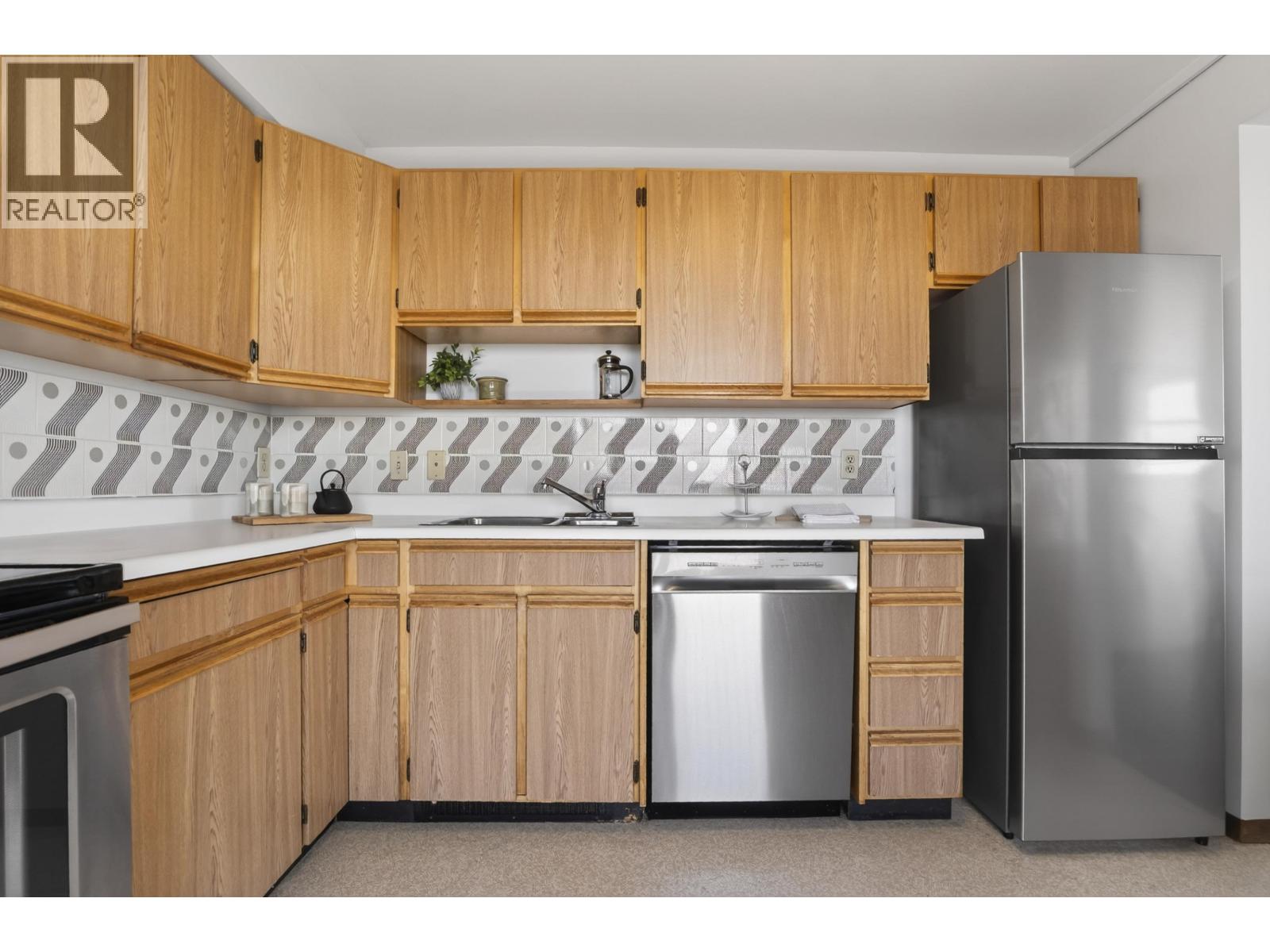 1502 615 Belmont Street, New Westminster, British Columbia  V3M 6A1 - Photo 16 - R3114402