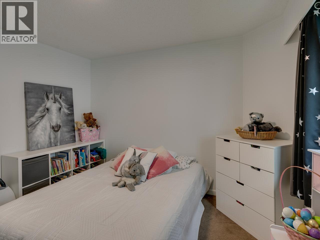 160 W 12th Street, North Vancouver, British Columbia  V7M 1N3 - Photo 24 - R3114408