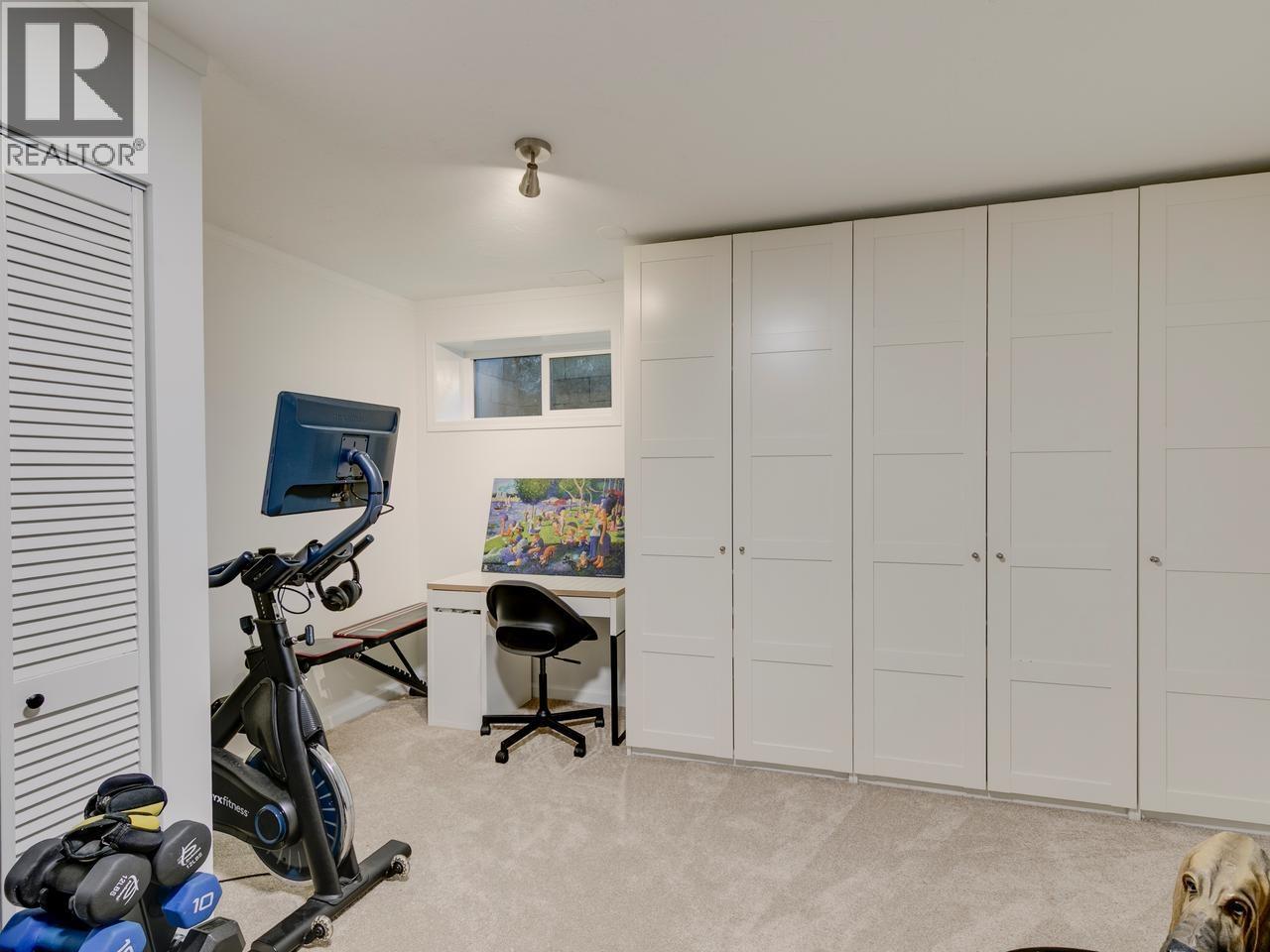 160 W 12th Street, North Vancouver, British Columbia  V7M 1N3 - Photo 27 - R3114408