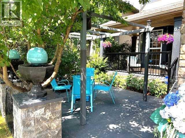 63 Discovery Ridge Circle SW, Calgary, Alberta  T3H 5T8 - Photo 3 - A2284828