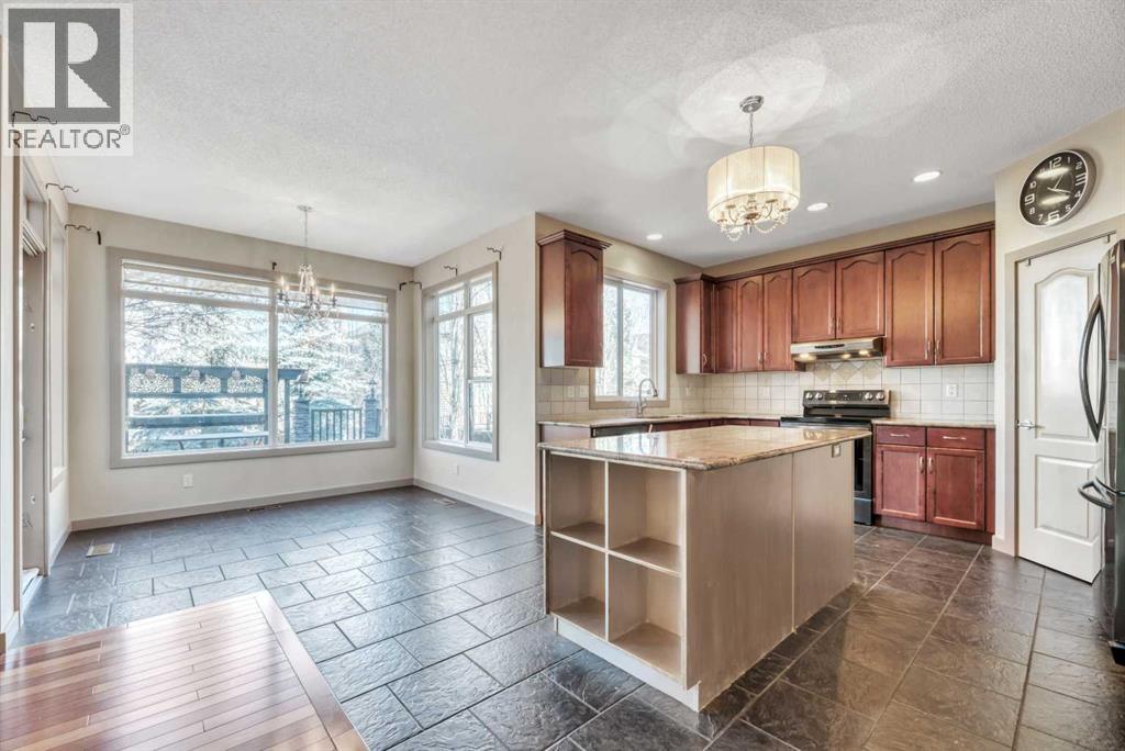 63 Discovery Ridge Circle SW, Calgary, Alberta  T3H 5T8 - Photo 12 - A2284828