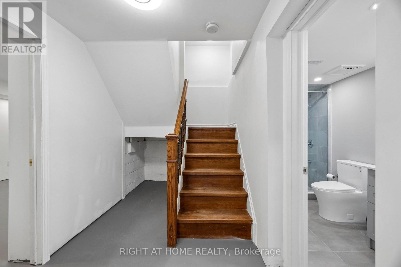 46 Tidefall Drive, Toronto, Ontario  M1W 1J2 - Photo 20 - E13027936