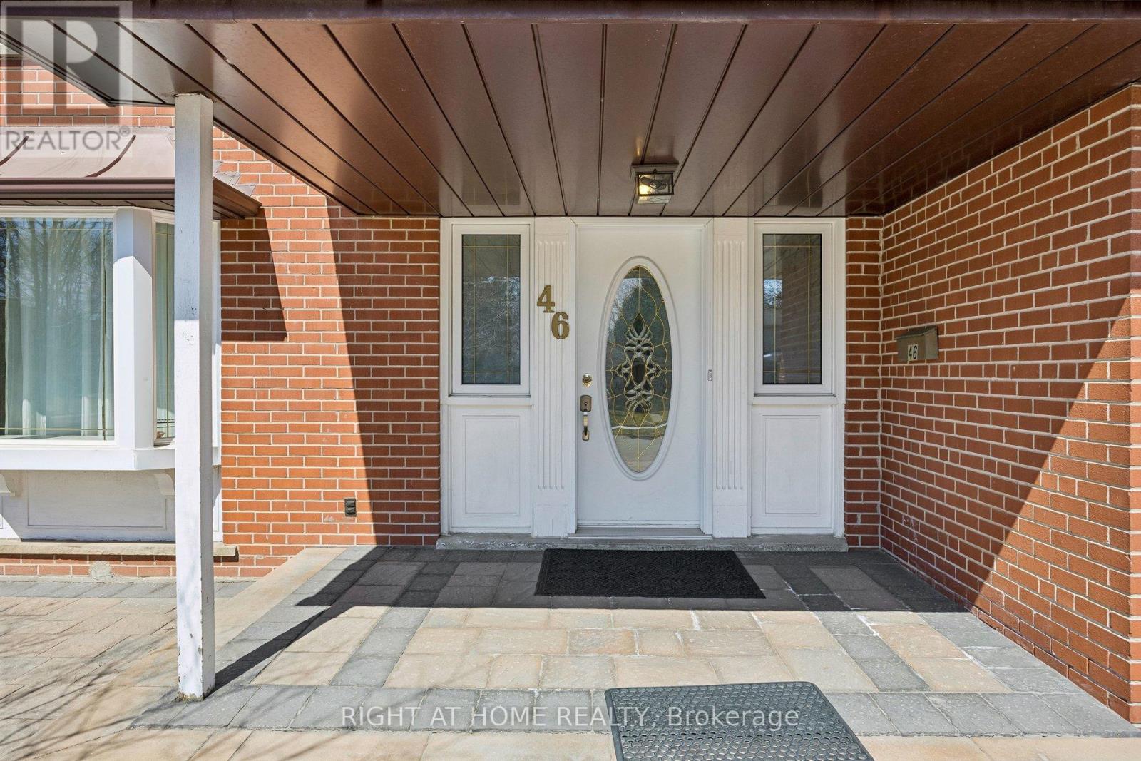 46 Tidefall Drive, Toronto, Ontario  M1W 1J2 - Photo 4 - E13027936