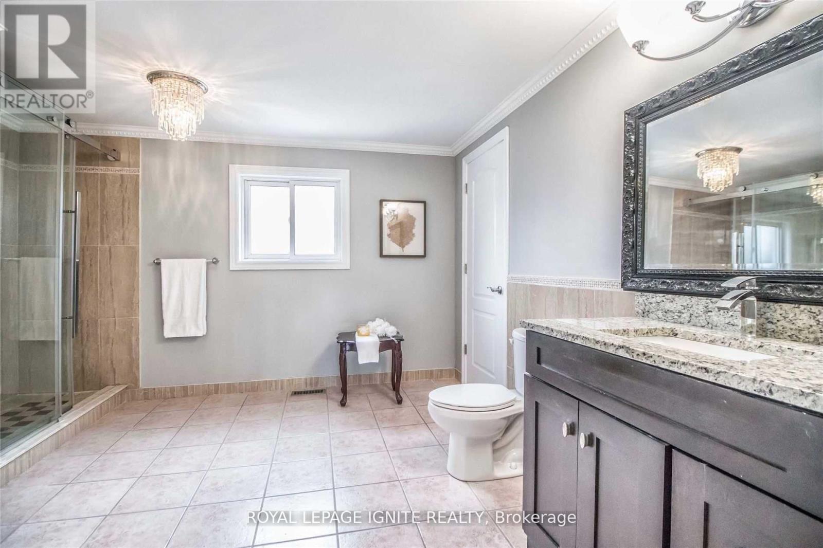 11 Carisbrooke Square, Toronto (Malvern), Ontario  M1B 4M2 - Photo 12 - E13027944