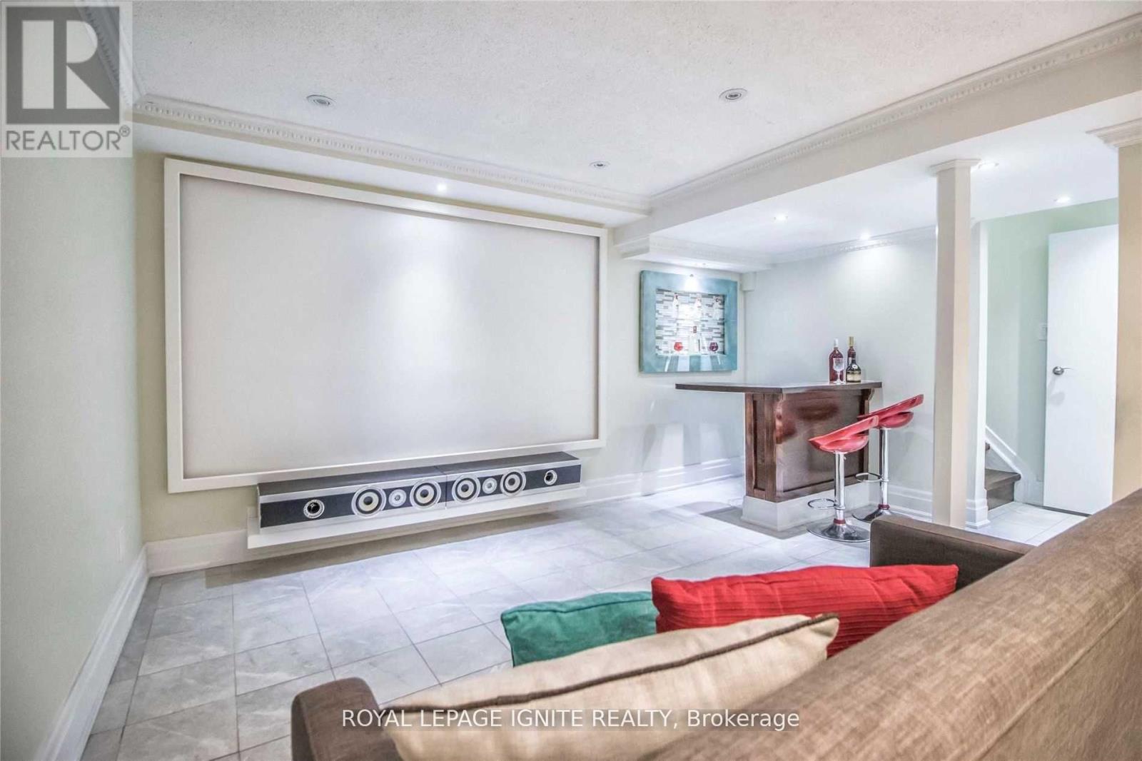 11 Carisbrooke Square, Toronto (Malvern), Ontario  M1B 4M2 - Photo 19 - E13027944