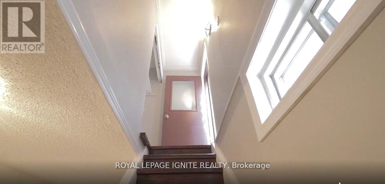 11 Carisbrooke Square, Toronto (Malvern), Ontario  M1B 4M2 - Photo 27 - E13027944