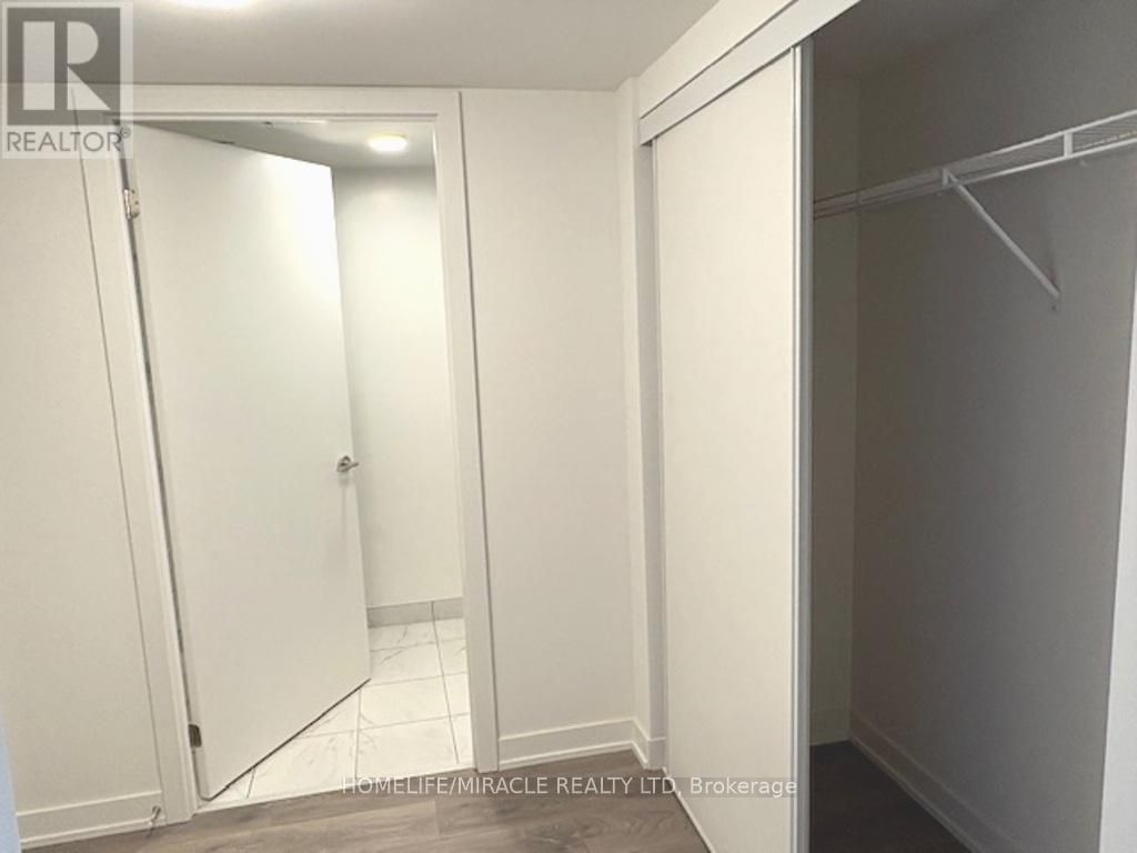 415 - 1010 Sandy Beach Road, Pickering, Ontario  L1W 3V9 - Photo 11 - E13027948