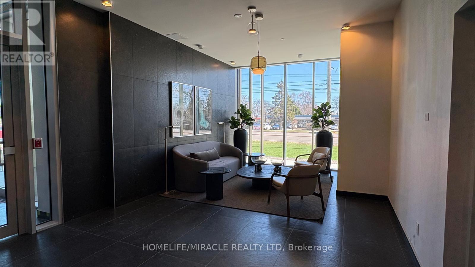 415 - 1010 Sandy Beach Road, Pickering, Ontario  L1W 3V9 - Photo 4 - E13027948