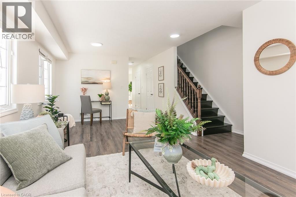 242 Westmeadow Drive Unit# B, Kitchener, Ontario  N2N 0A1 - Photo 6 - 40807912