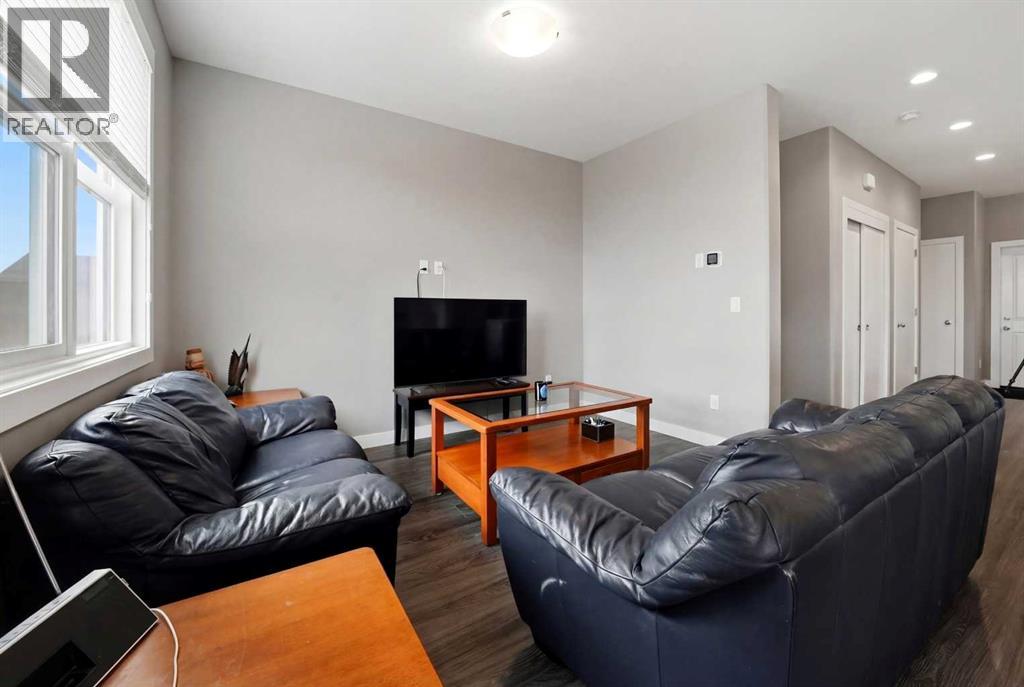 71 Palmer Circle, Blackfalds, Alberta  T4M 0N7 - Photo 14 - A2299415