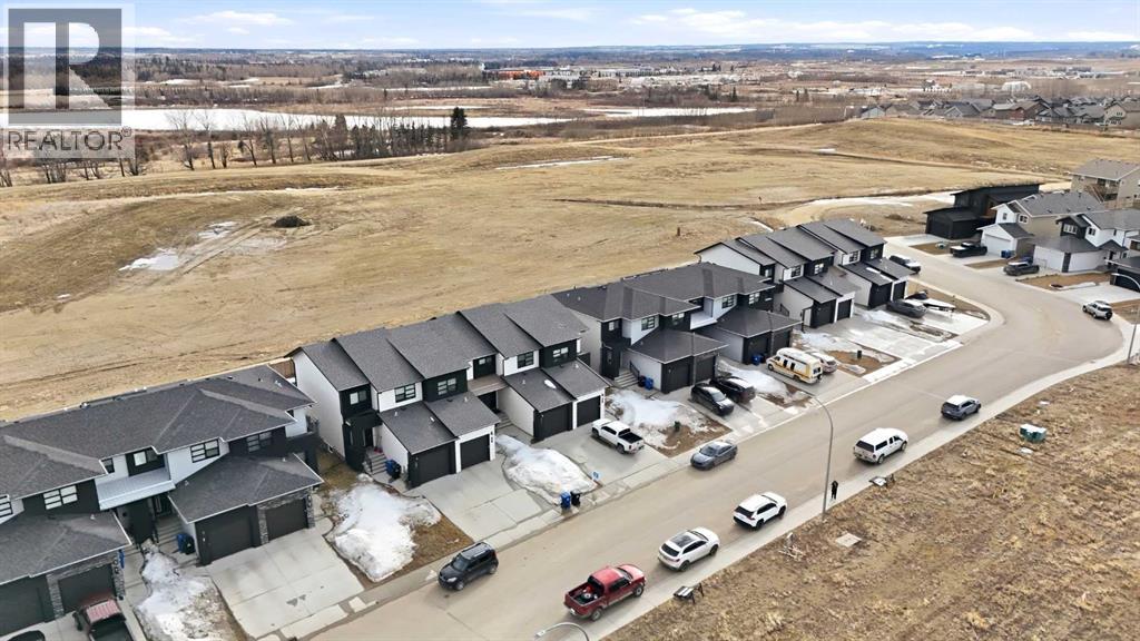 71 Palmer Circle, Blackfalds, Alberta  T4M 0N7 - Photo 33 - A2299415