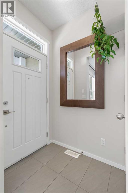 56 Legacy Main Street Se, Calgary, Alberta  T2X 0Y6 - Photo 3 - A2290280