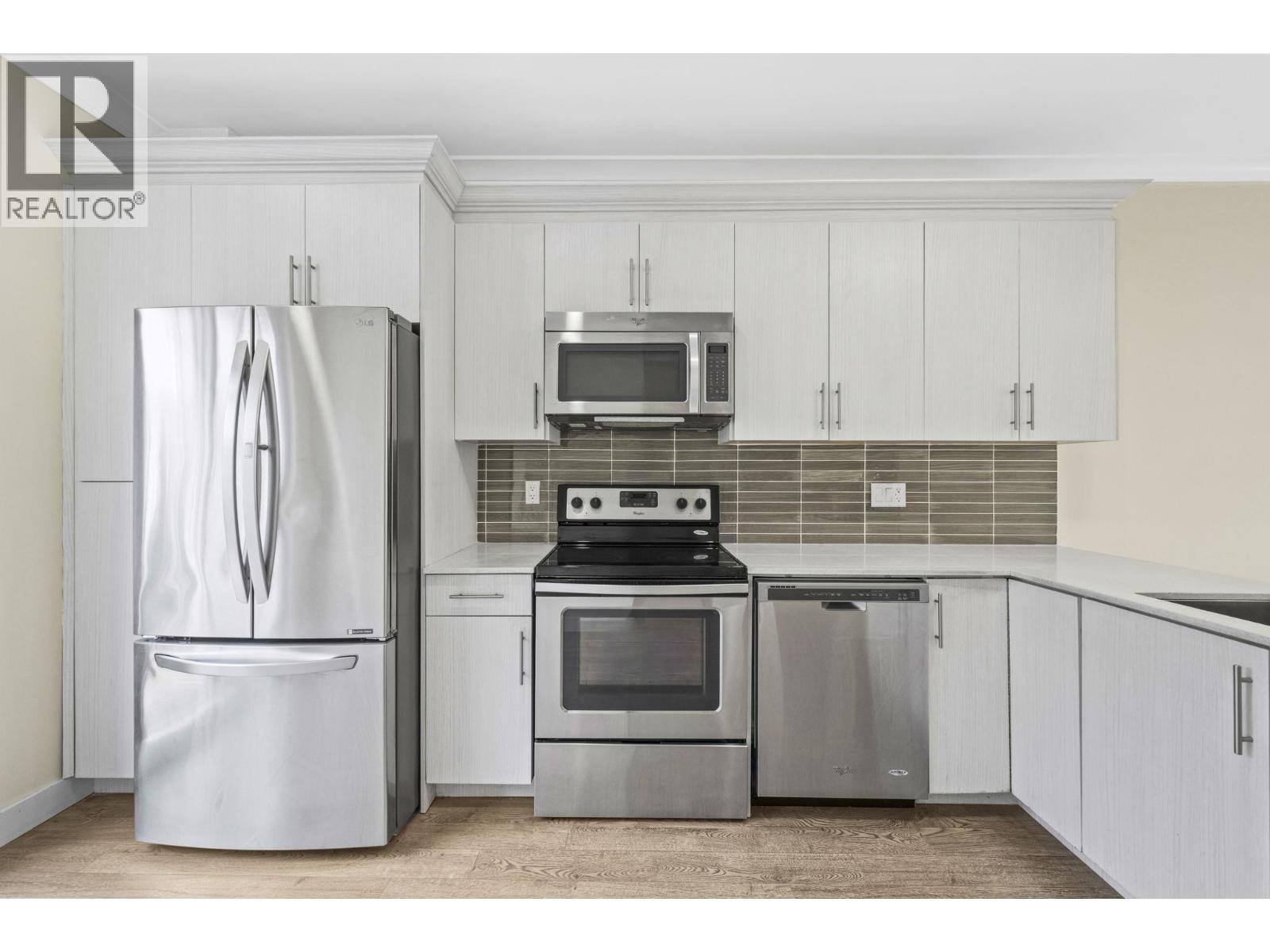 2 4191 No. 4 Road, Richmond, British Columbia  V6X 2M2 - Photo 2 - R3114346