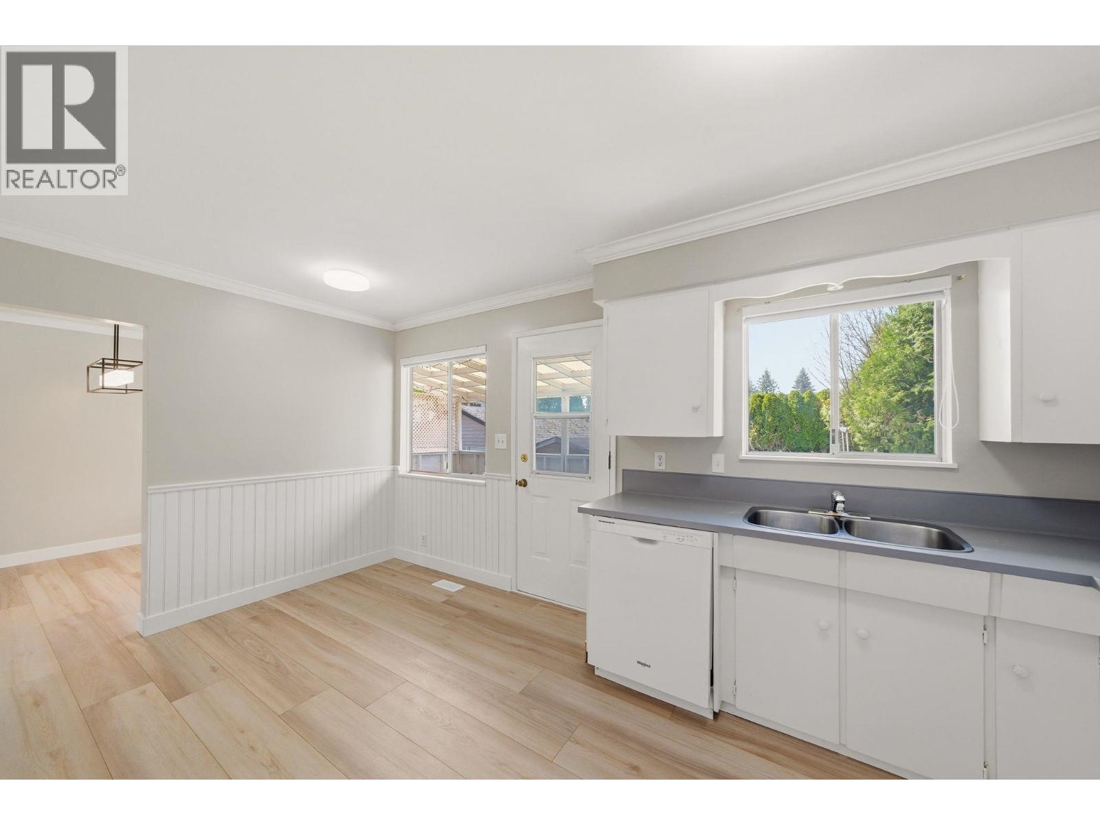 3561 York Street, Port Coquitlam, British Columbia  V3B 4A8 - Photo 17 - R3114377