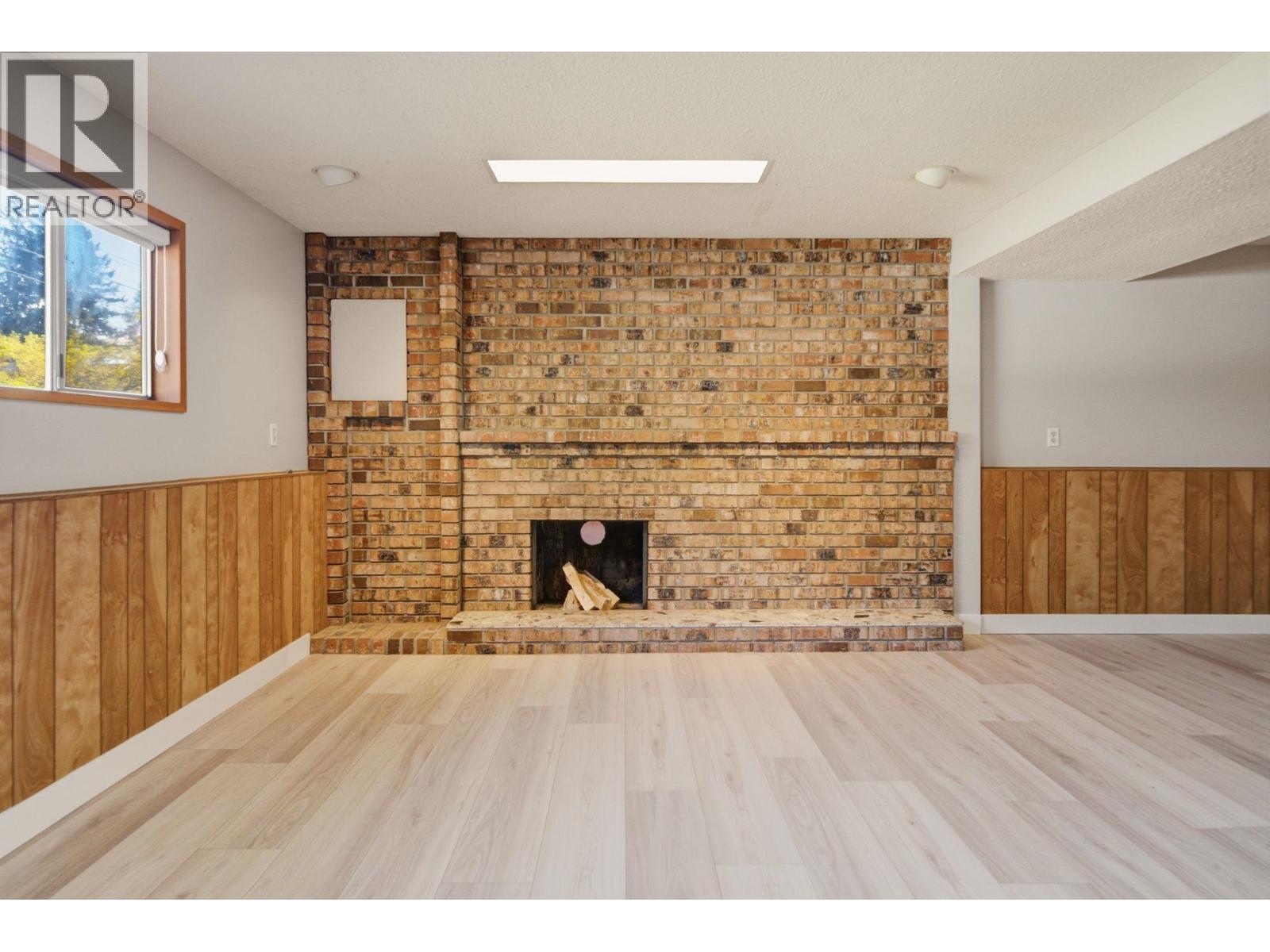 3561 York Street, Port Coquitlam, British Columbia  V3B 4A8 - Photo 3 - R3114377