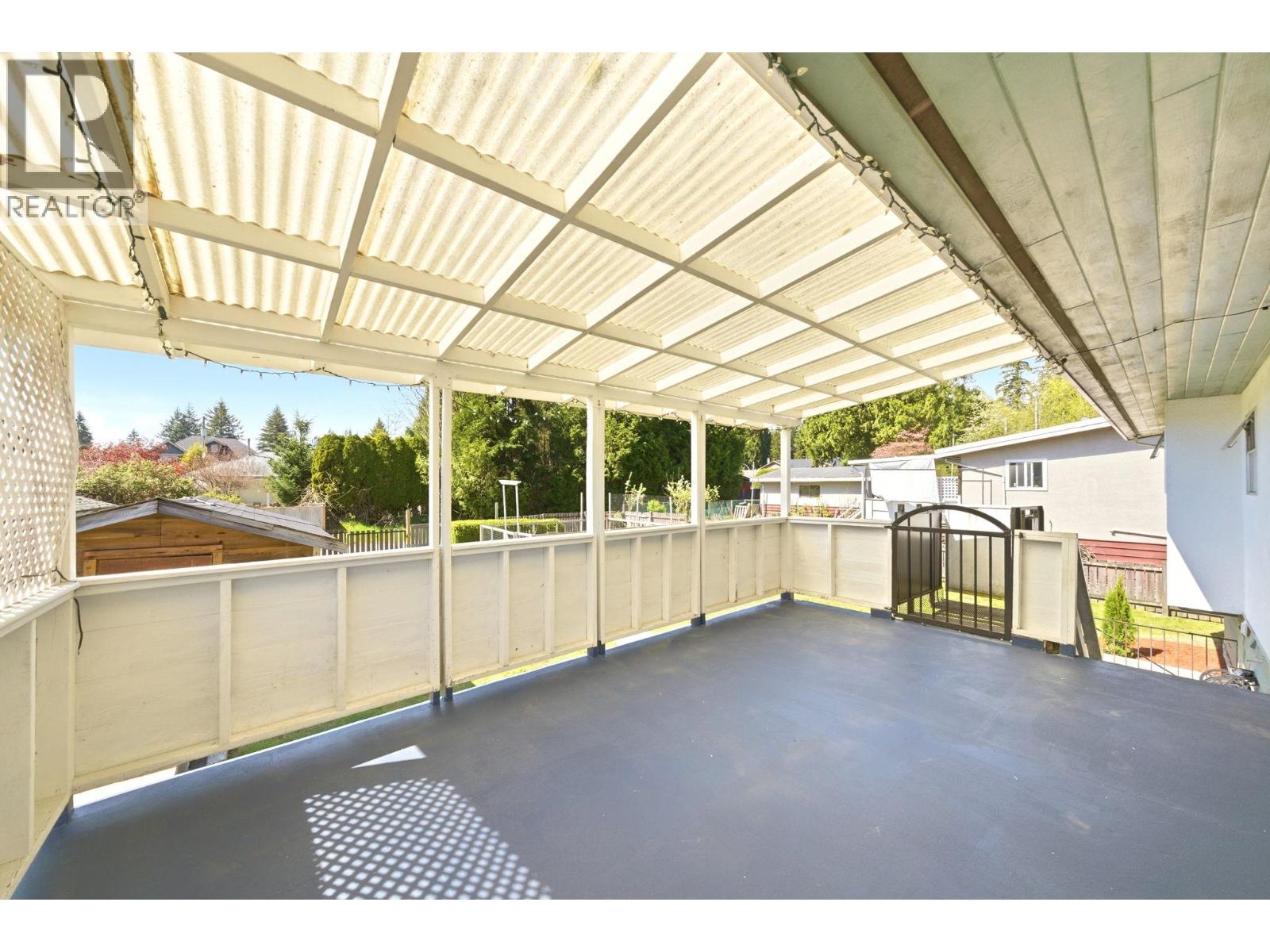 3561 York Street, Port Coquitlam, British Columbia  V3B 4A8 - Photo 34 - R3114377