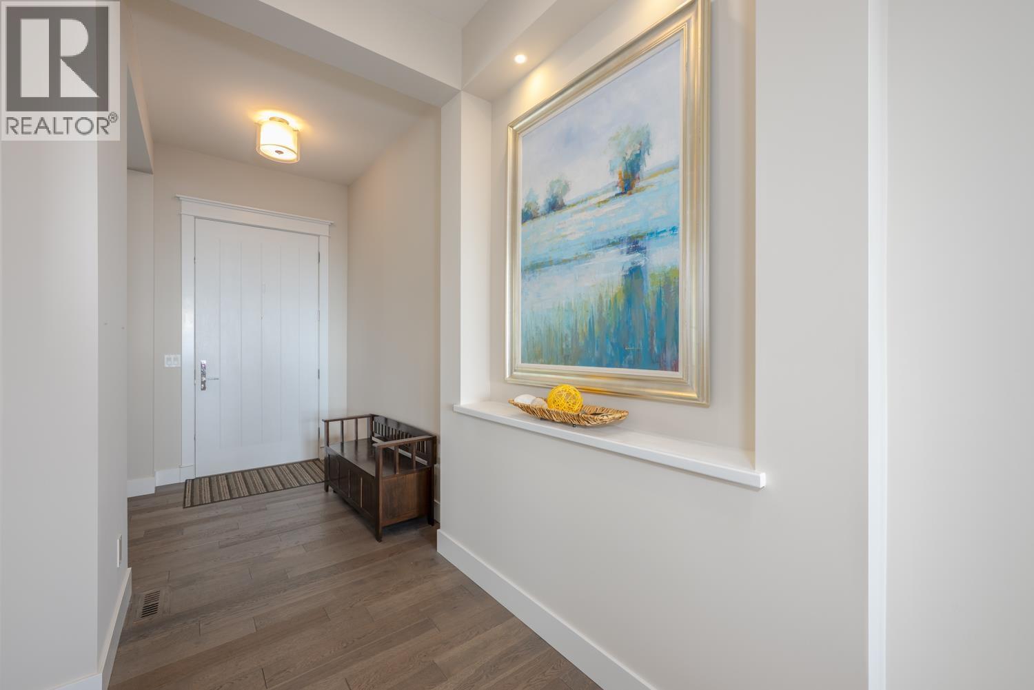 3534 Trestle Court, Coquitlam, British Columbia  V3E 0L5 - Photo 9 - R3114397