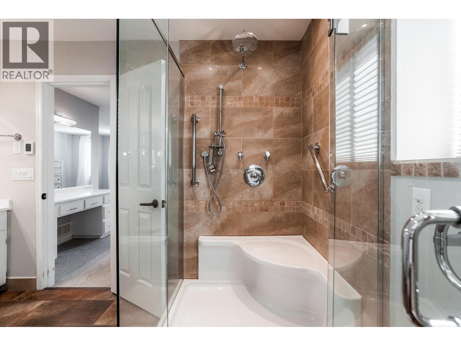 1381 Oxford Street, Coquitlam, British Columbia  V3E 3G5 - Photo 14 - R3114406