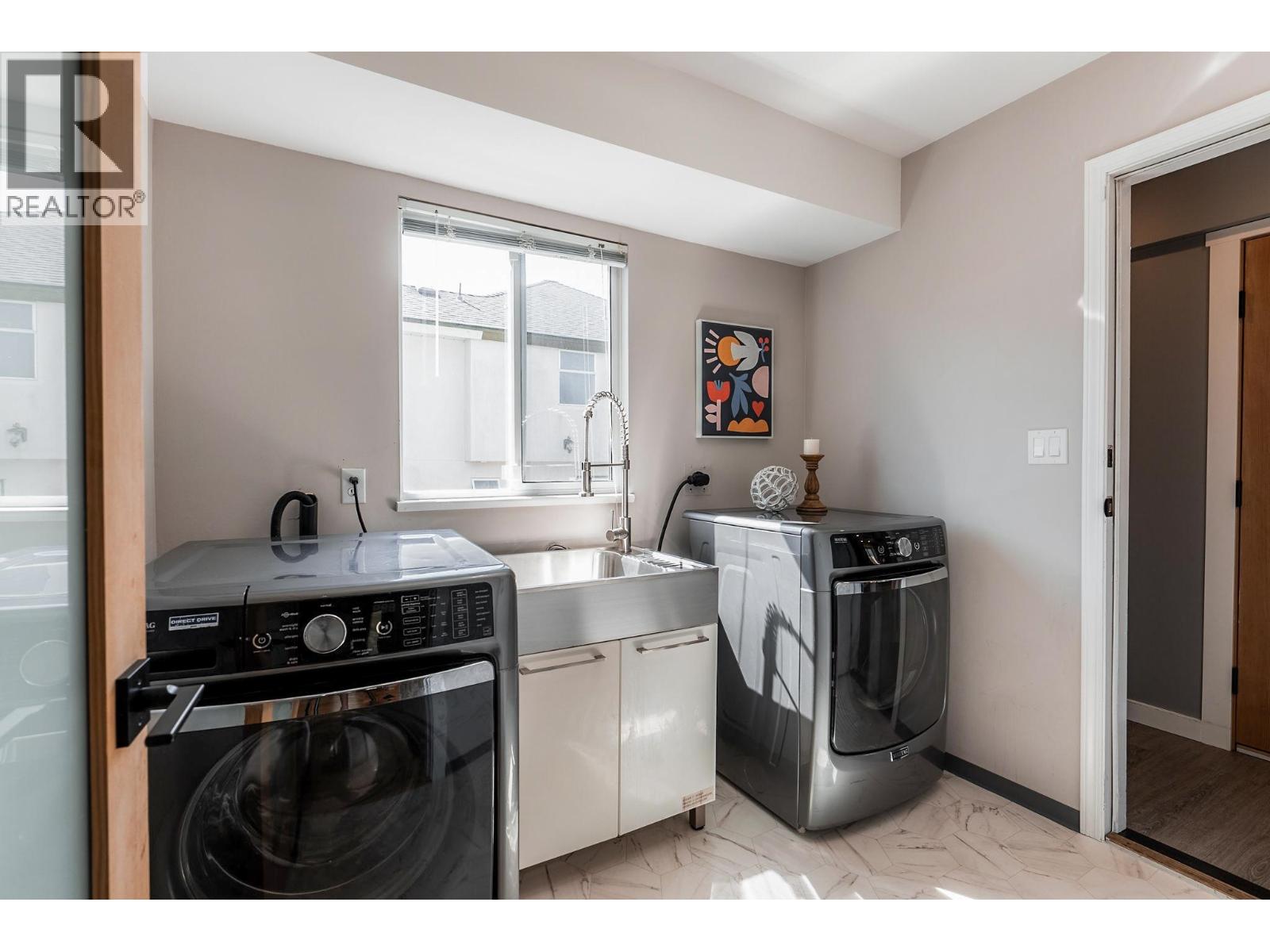 1381 Oxford Street, Coquitlam, British Columbia  V3E 3G5 - Photo 22 - R3114406