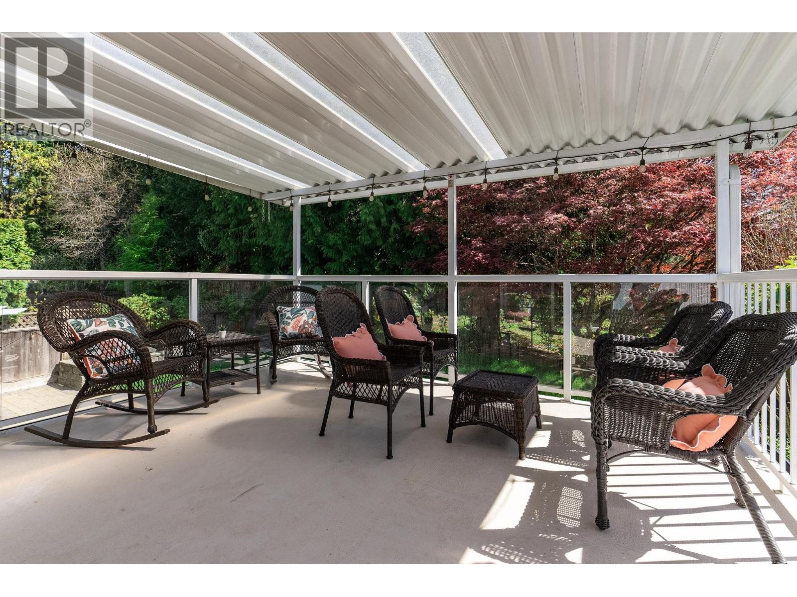 1381 Oxford Street, Coquitlam, British Columbia  V3E 3G5 - Photo 36 - R3114406