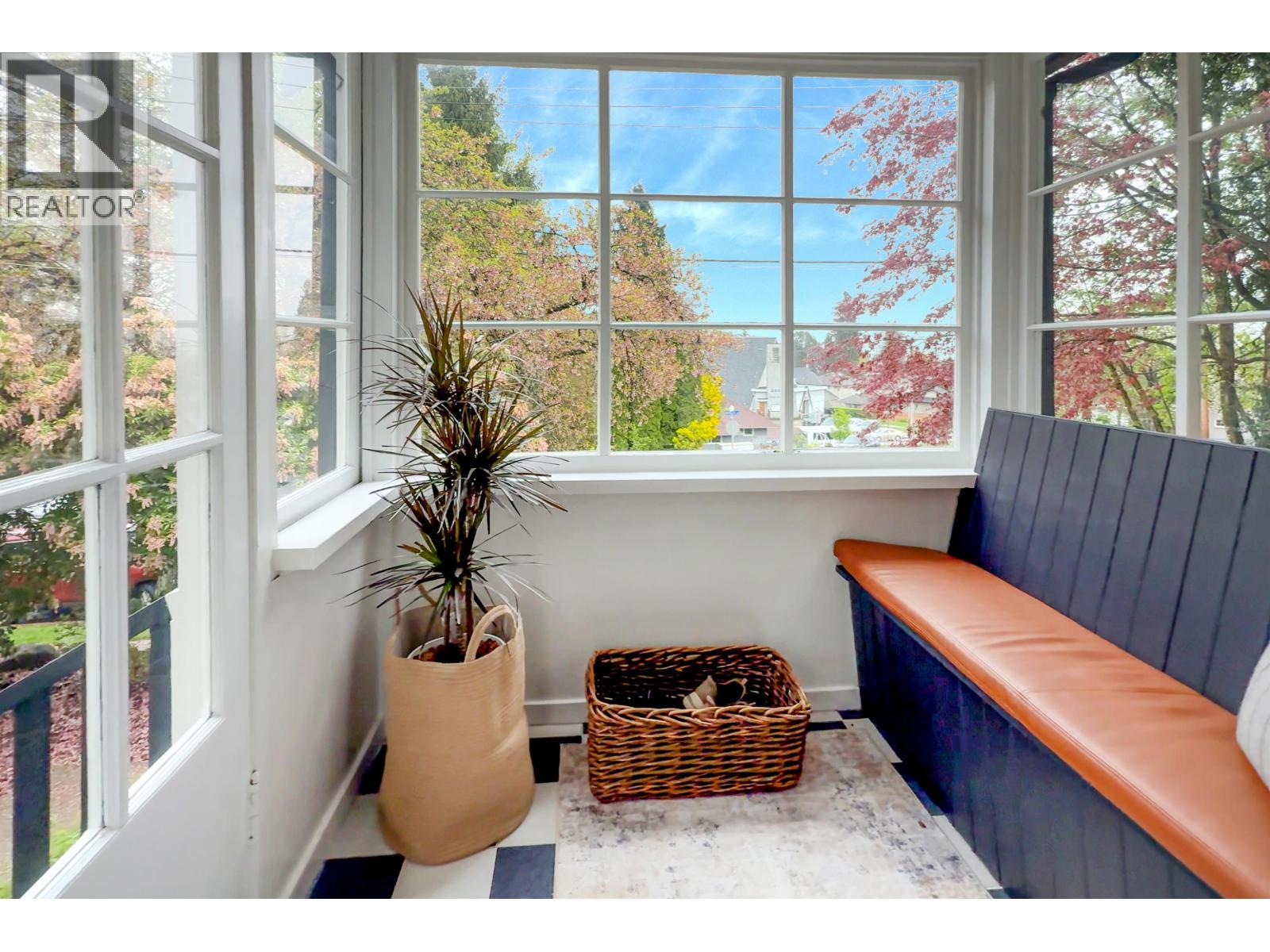 505 Garfield Street, New Westminster, British Columbia  V3L 4A6 - Photo 5 - R3114427