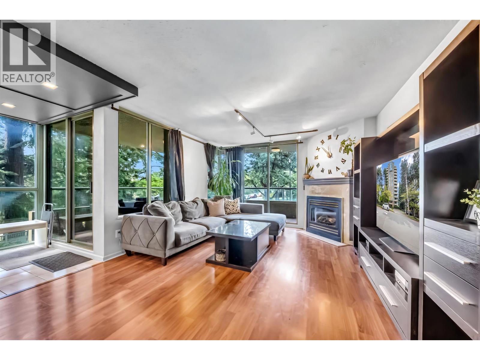 220 7288 Acorn Avenue, Burnaby, British Columbia  V5E 4H6 - Photo 5 - R3114287