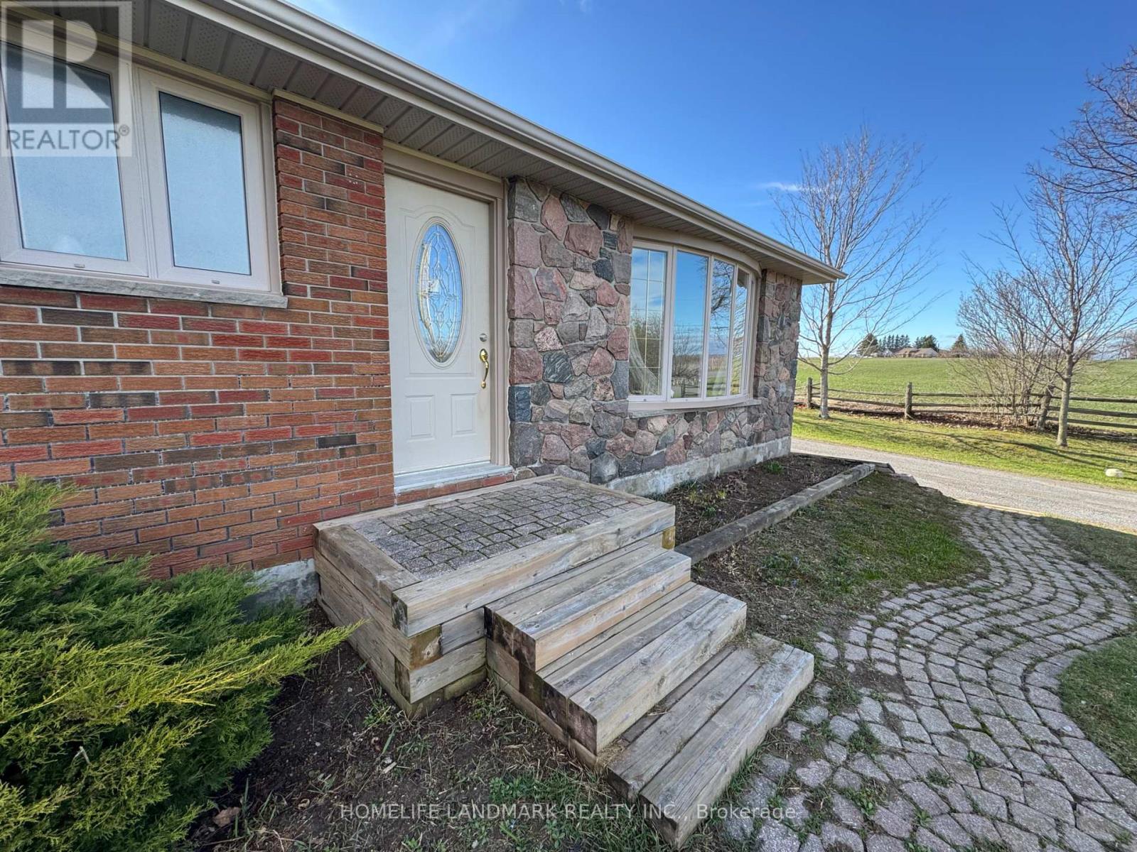 4432 Middle Road, Clarington, Ontario  L1C 3K2 - Photo 3 - E13011946