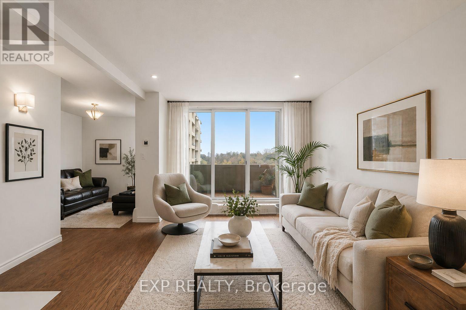 617 - 60 Southport Street, Toronto, Ontario  M6S 3N4 - Photo 3 - W12979638