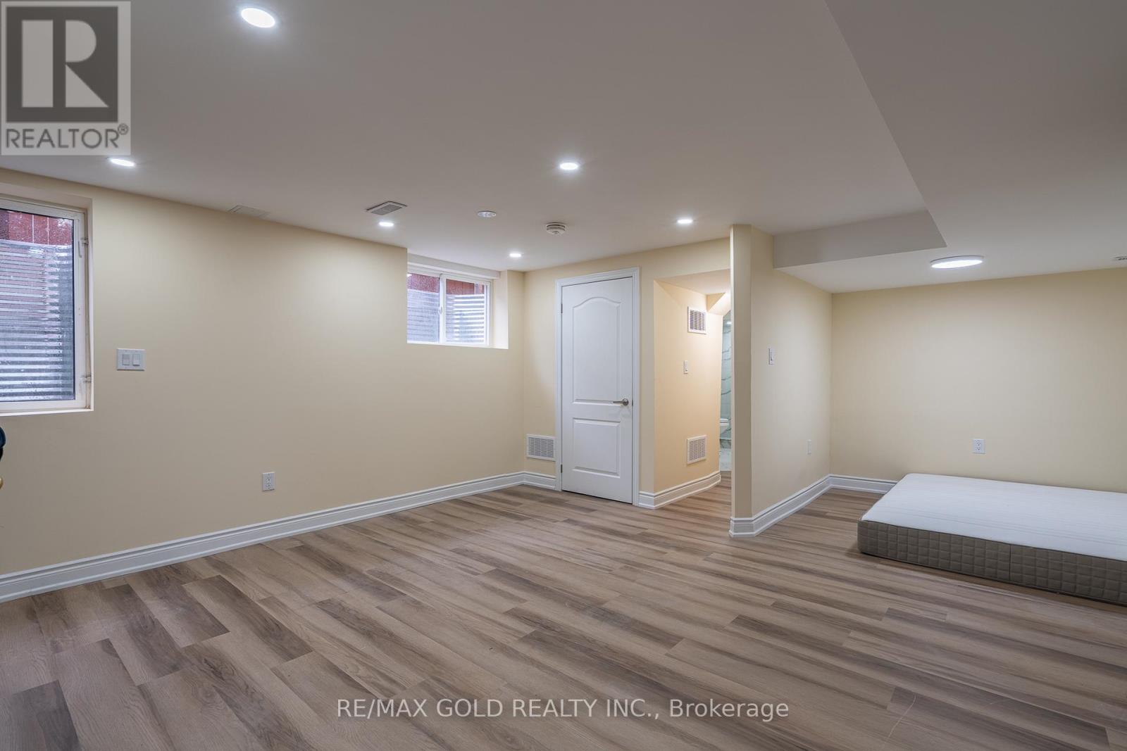 102 Bunchberry Way, Brampton, Ontario  L6R 2E8 - Photo 27 - W13006348