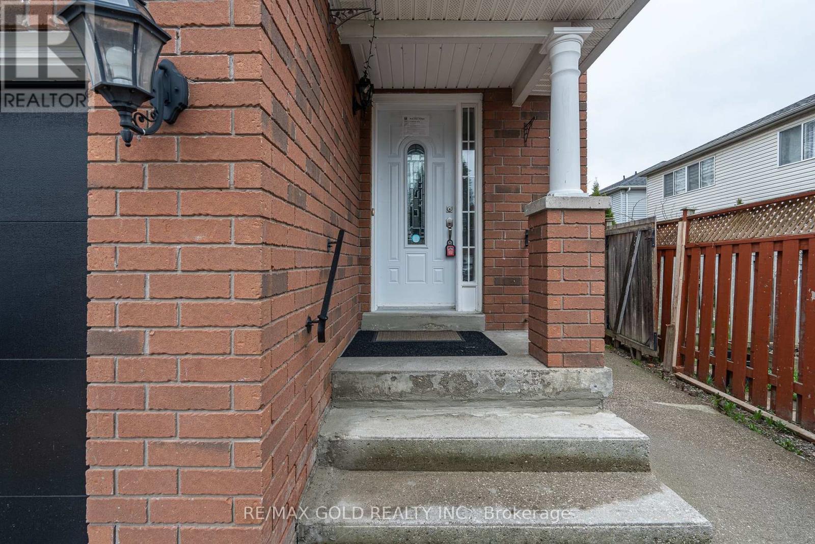 102 Bunchberry Way, Brampton, Ontario  L6R 2E8 - Photo 35 - W13006348