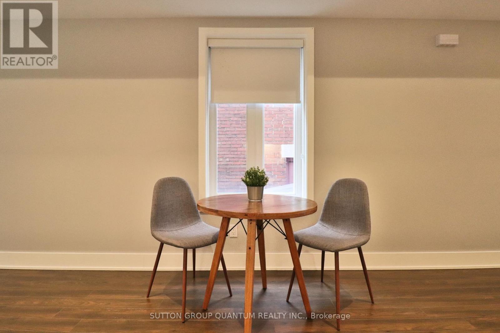 Main - 35 Cloverdale Road, Toronto, Ontario  M6N 3L6 - Photo 7 - W13027932