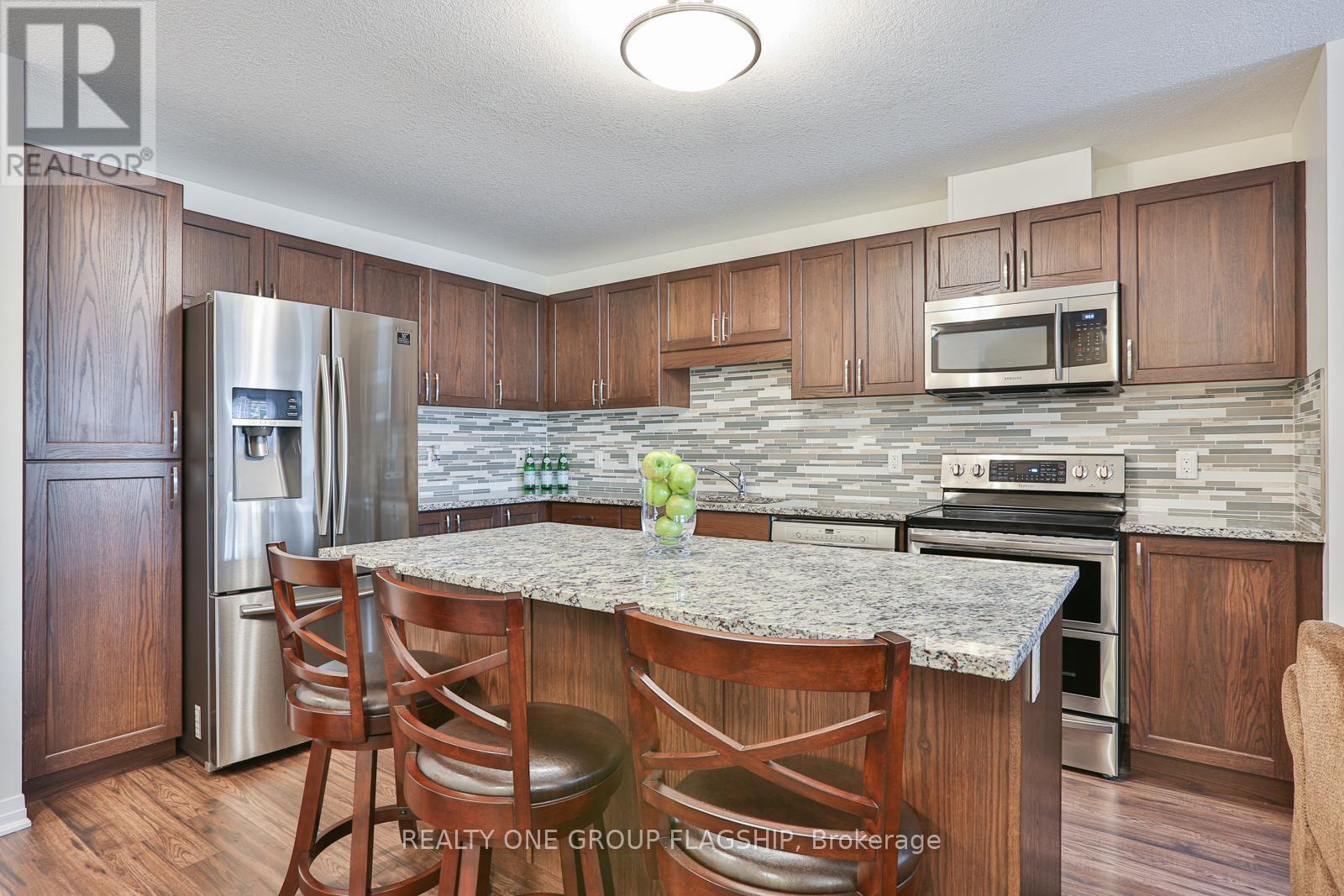 1c - 115 South Creek Drive, Kitchener, Ontario  N2P 0H2 - Photo 8 - X13027946