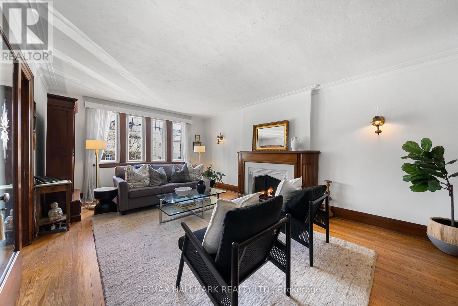 814 Duplex Avenue, Toronto, Ontario  M4R 1W7 - Photo 5 - C13027466