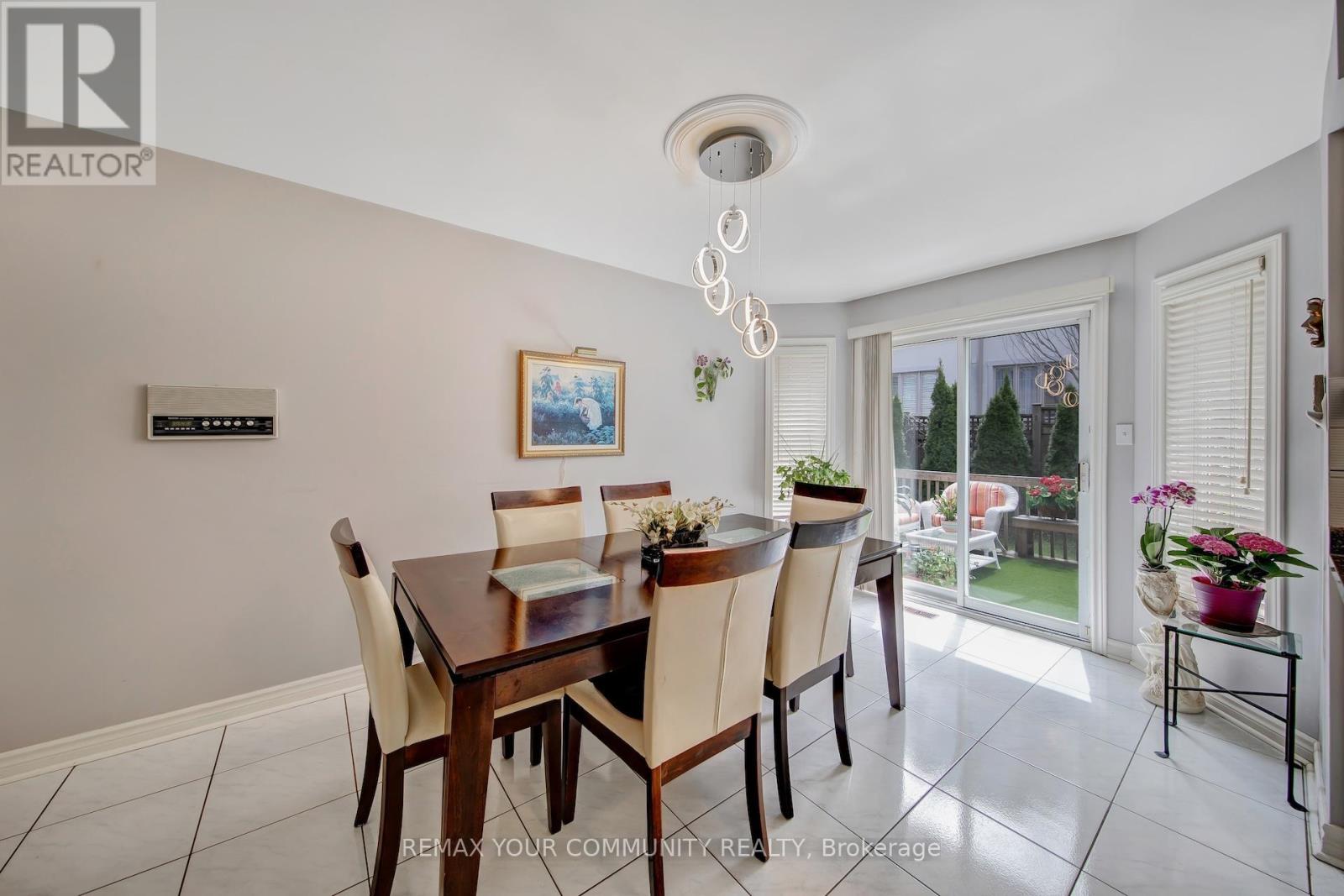 34 Leicester Road, Richmond Hill, Ontario  L4B 3V5 - Photo 13 - N13027764