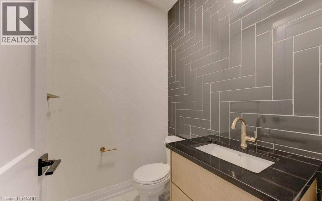 50 Jacob Detweiller Drive, Kitchener, Ontario  N2P 0L1 - Photo 6 - 40800820