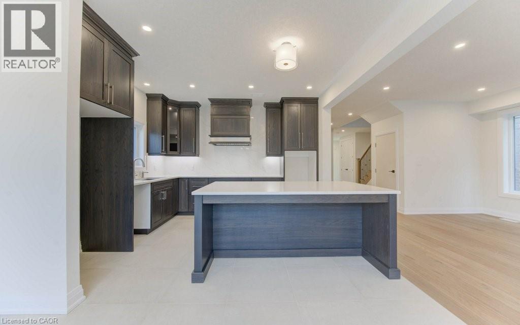 50 Jacob Detweiller Drive, Kitchener, Ontario  N2P 0L1 - Photo 11 - 40800820